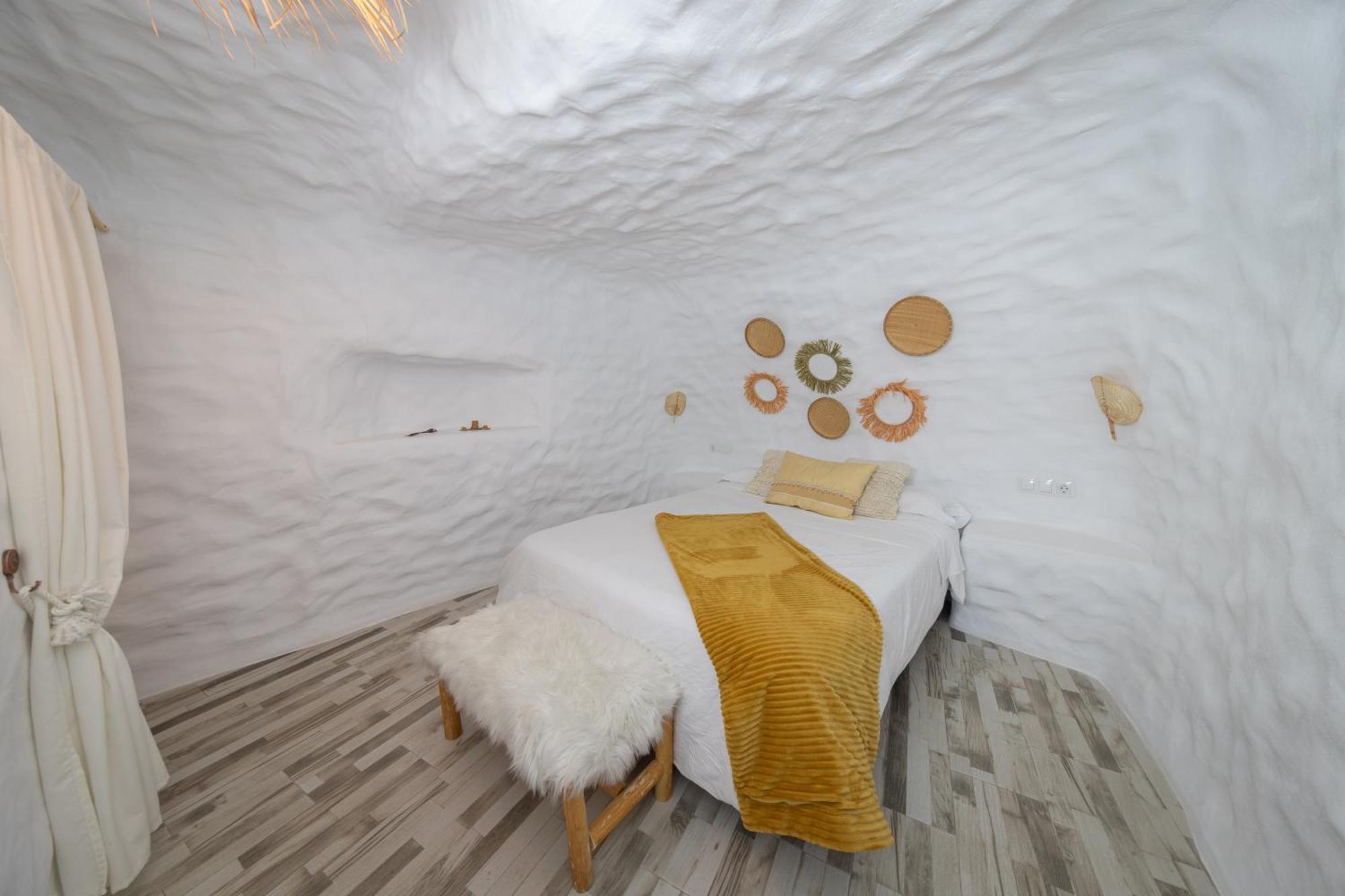 Complejo Cuevas Otto Guest House Baza Room photo